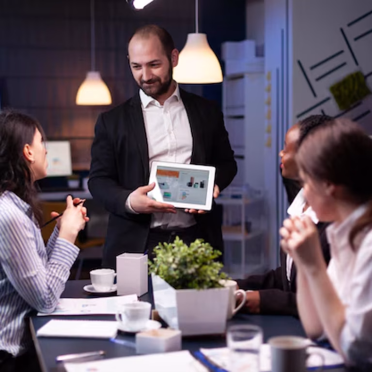 entrepreneur-businessman-showing-company-strategy-using-tablet-corporate-presentation_482257-10543